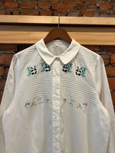 Load image into Gallery viewer, Vintage Women’s Panda Bear Button Up Shirt (See Measurements)