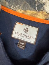 Load image into Gallery viewer, 2000s Legendary Whitetails Camo Hoodie (M)