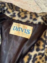 Load image into Gallery viewer, Vintage 70s Styled By Davis Cheetah Print Jacket (WL)