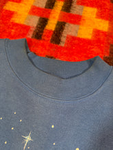 Load image into Gallery viewer, Vintage Peace on Earth Penguin Crewneck (L)