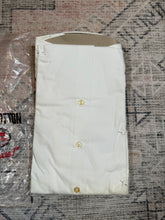 Load image into Gallery viewer, True Vintage Deadstock BVD Snap Tab Dress Shirt (15)