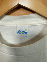 Load image into Gallery viewer, Vintage 1992 Help I’m on the Telephone and I Can’t Shut Up T-Shirt(M/L)
