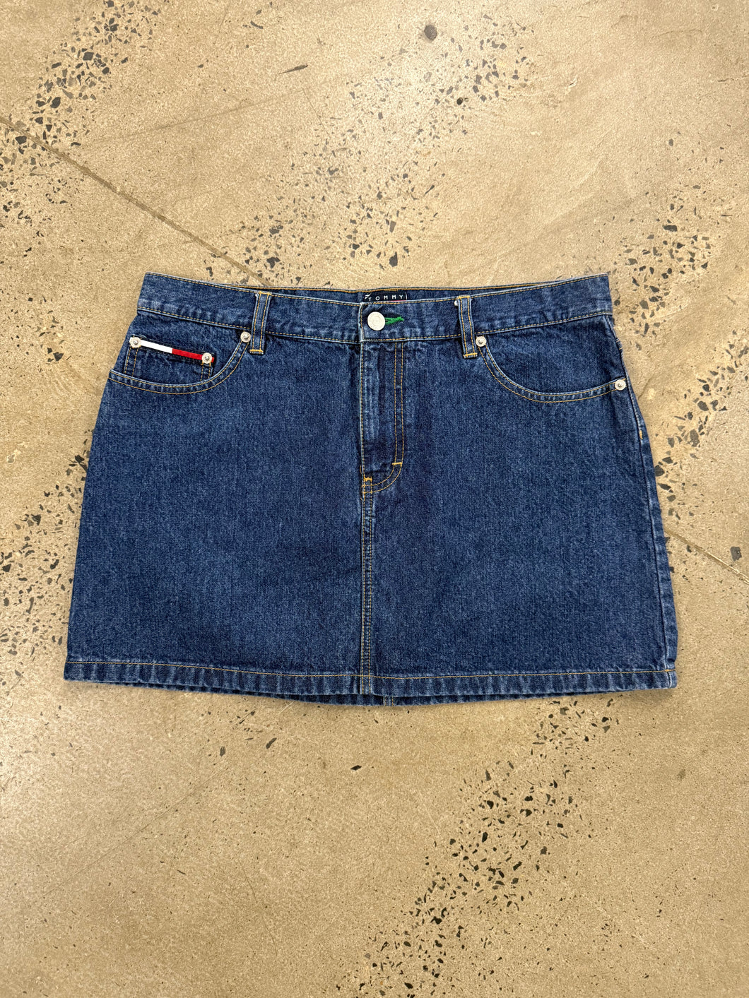 Vintage Tommy Hilfiger Denim Shirt (34)