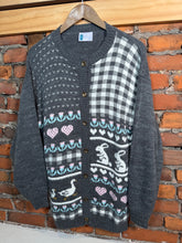 Load image into Gallery viewer, Vintage Spring Bunny and Duck Sweater (WL)
