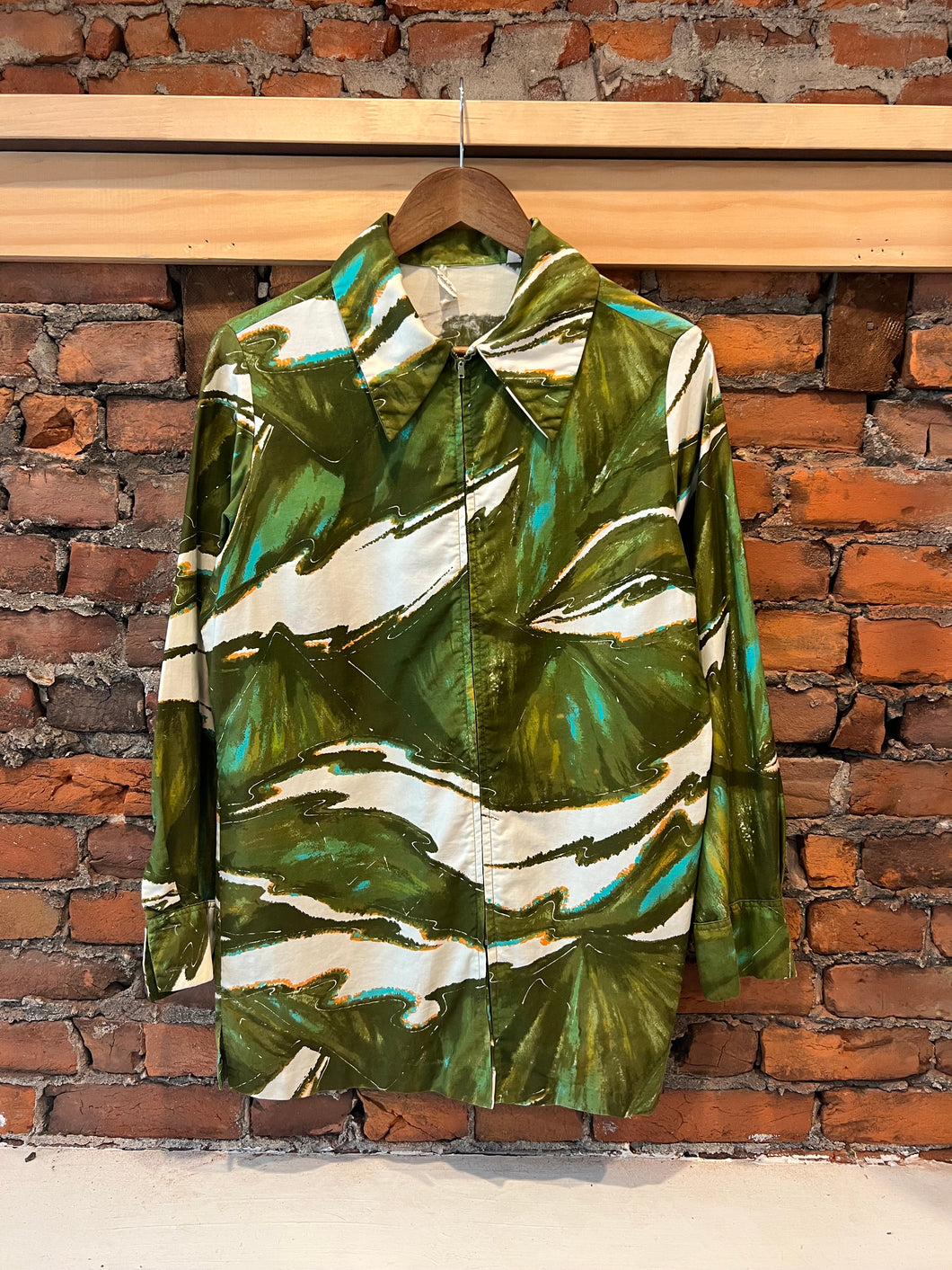 True Vintage 70s Womens Zip Up Shirt (Womens 18)