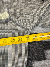 Load image into Gallery viewer, Early 2000s Old Navy Thermal Longsleeve (L)
