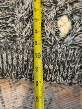 Load image into Gallery viewer, Vintage 1440 Knit Sweater (M)
