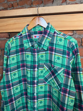 Load image into Gallery viewer, Vintage American Sweetheart Green Flannel Shirt (WL)
