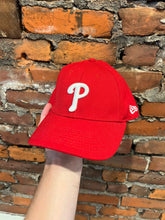 Load image into Gallery viewer, Lot of Two Philadelphia Phillies Fitted Hats (S/M)
