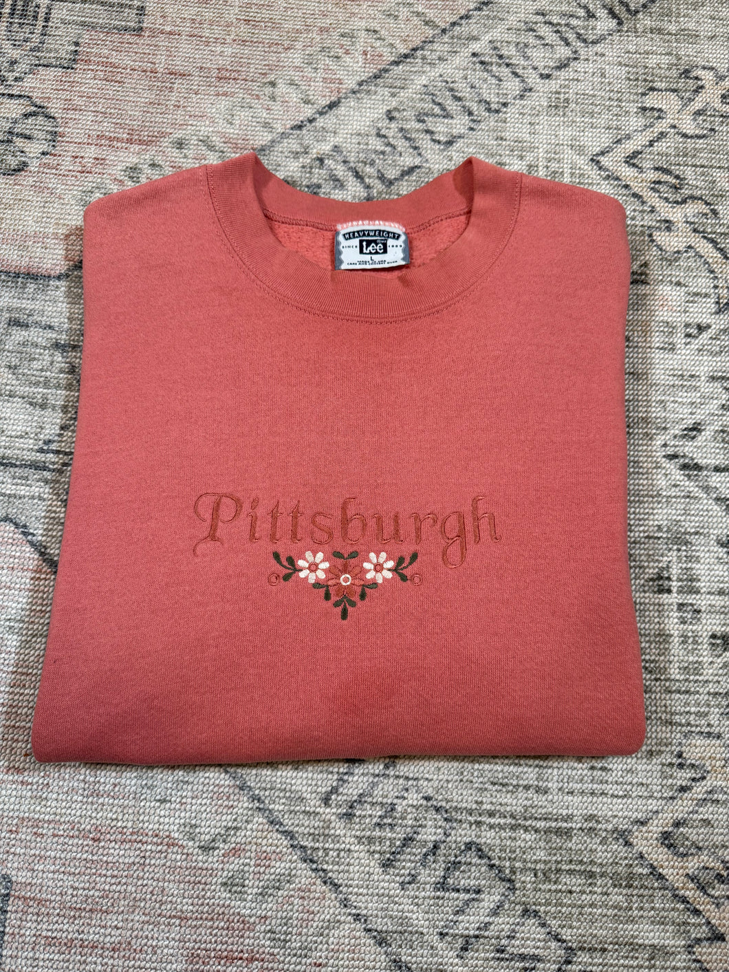 Vintage 90s Pink Pittsburgh Embroidered Crewneck (L)