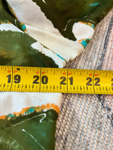 Load image into Gallery viewer, True Vintage 70s Womens Zip Up Shirt (Womens 18)
