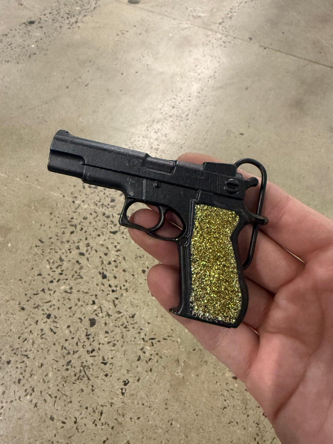 Vintage 2004 Gun Belt Buckle