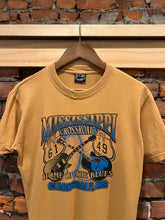 Load image into Gallery viewer, 2000s Mississippi Crossroads Tee (M)
