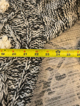 Load image into Gallery viewer, Vintage 1440 Knit Sweater (M)
