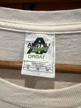 Load image into Gallery viewer, Early 2000s Santa Fe Tobacco Company Double Sided Shirt (XL)
