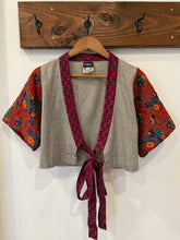 Load image into Gallery viewer, Vintage Women’s Quilted Front Tie Shirt (WM)
