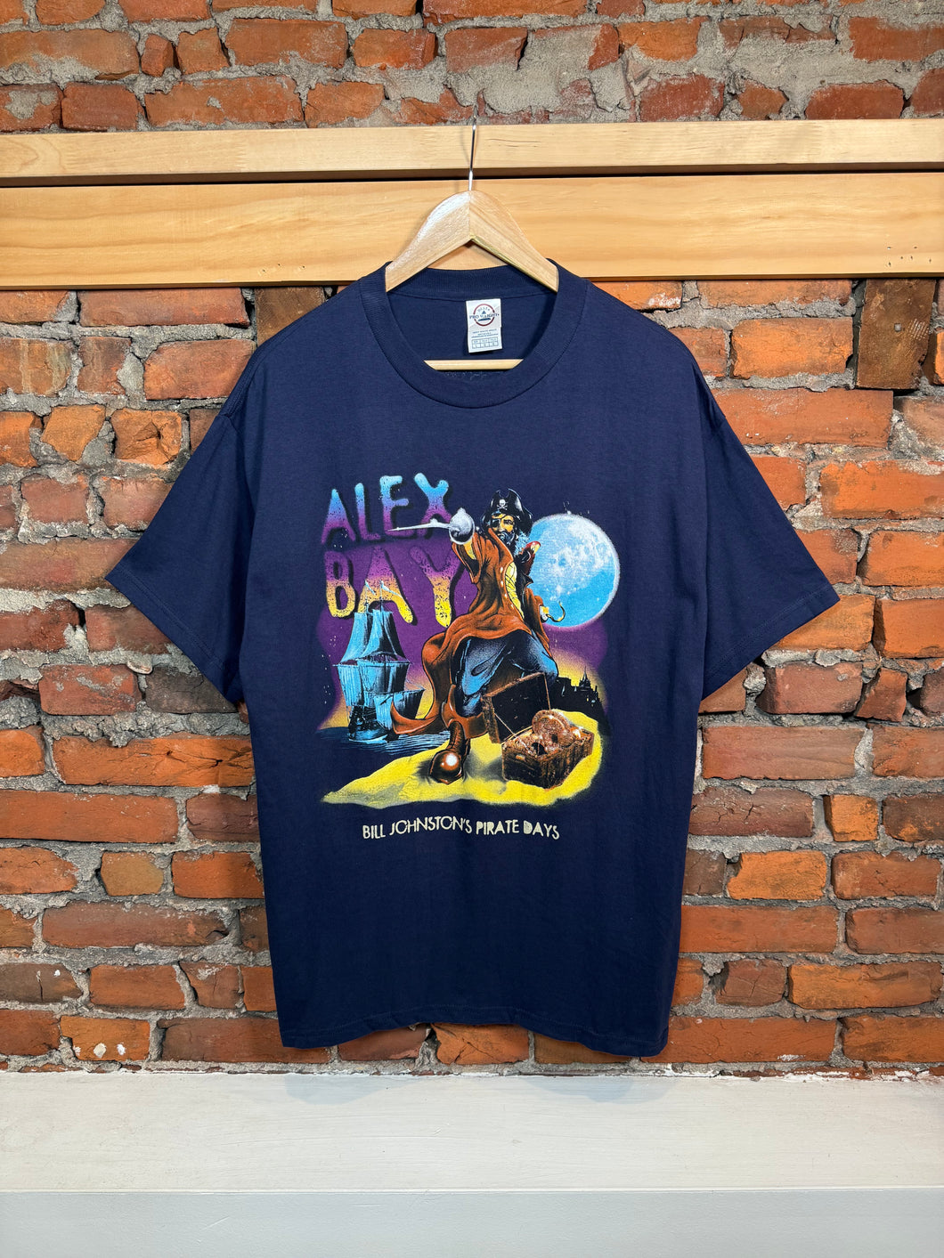 2000s Alex Bay Pirate Shirt (L)