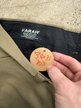 Load image into Gallery viewer, Vintage 70s Farah Tan Flare Pants (34x31)
