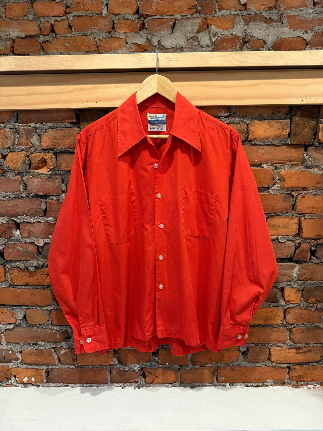 True Vintage Grants Menswear Loop Collar Red Shirt (M)