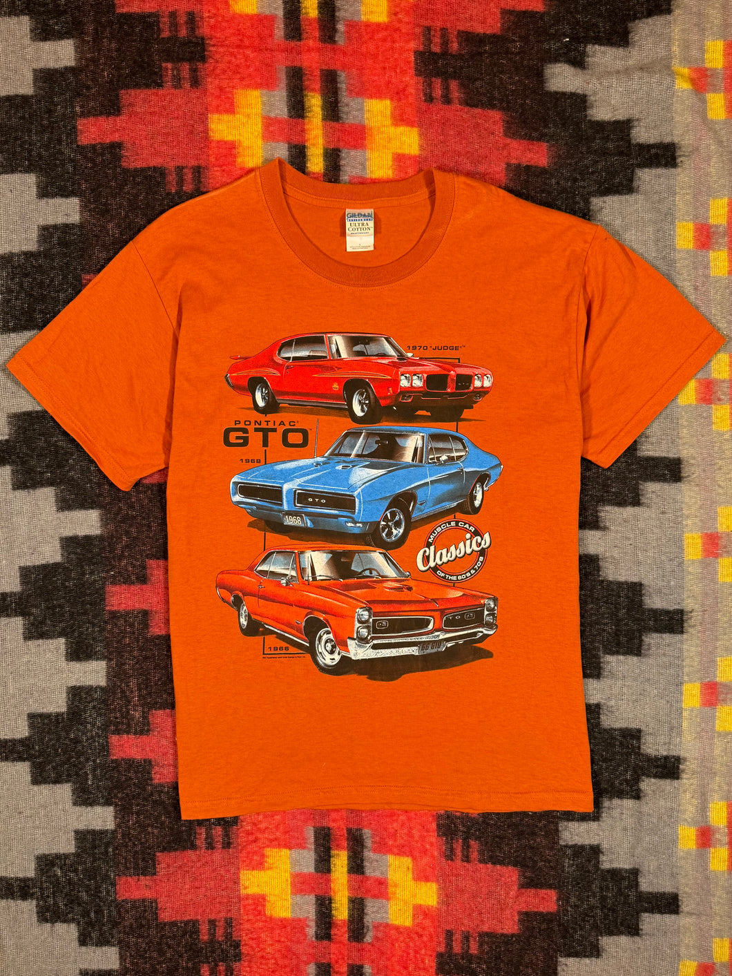 2000s Pontiac GTO Car Shirt (L)